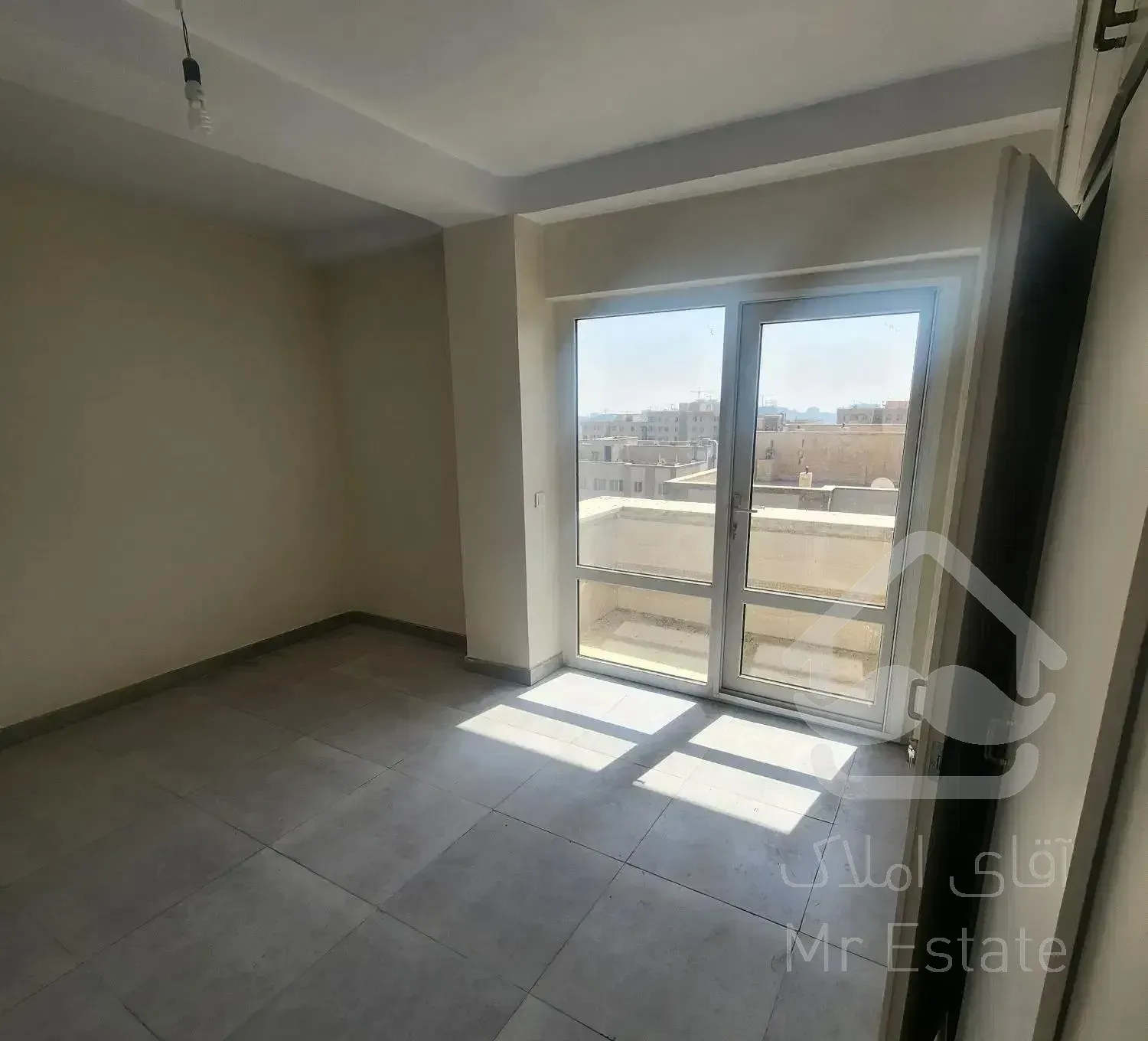 آپارتمان ۱۳۲ متری