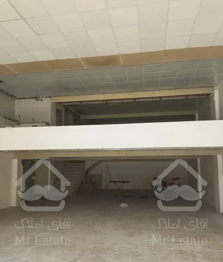 تجاری300متر/بر مرزداران/زیر همکف با اسانسور