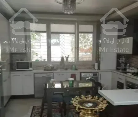 115متری سه خواب فول امکانات