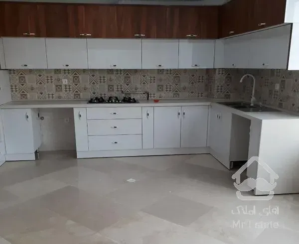 آپارتمان ۱۴۱ متری ستارخان، زنجان شمالی