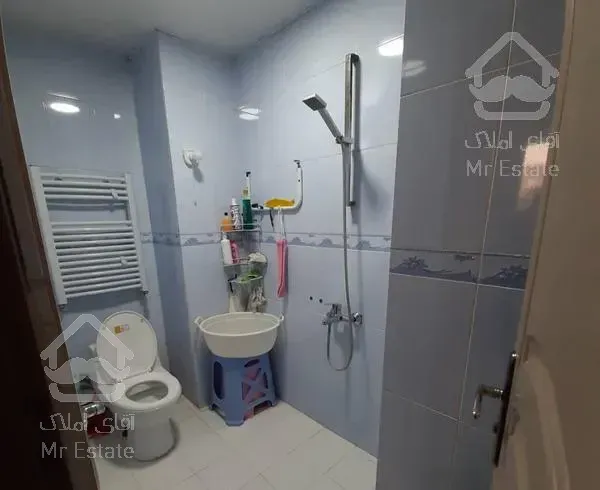 آپارتمان در میدان رسالت شهرک رازی گذر ۱۶متری