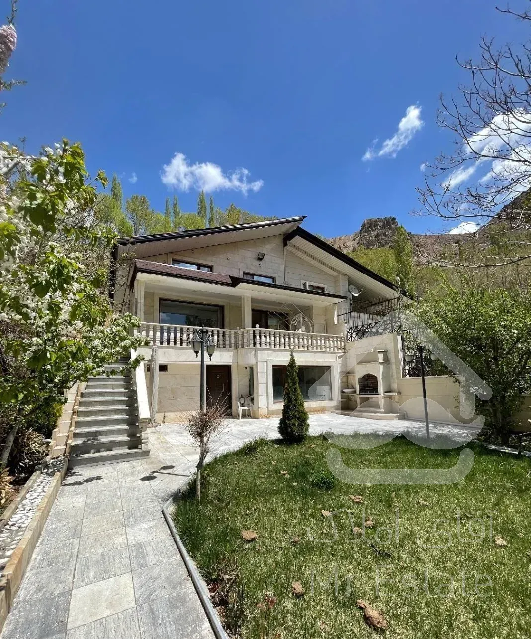 فروش ویلا لوکس فشم لالان شهرکی با امنیت بالا