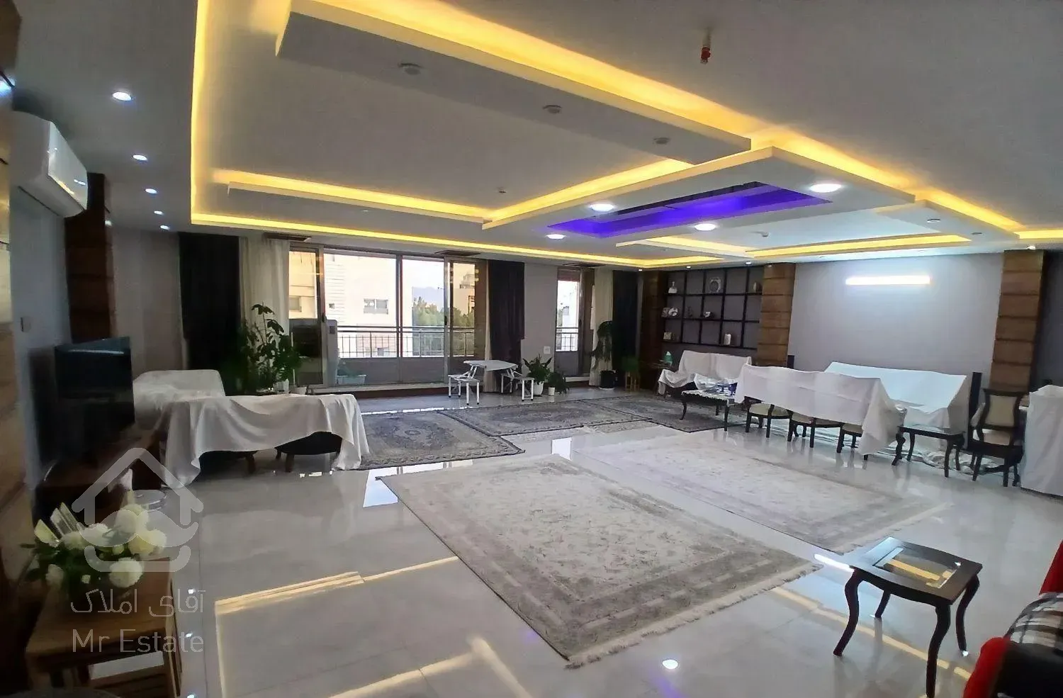 تکواحد ۲۲۷متر /سالن وسیع / رستم شیرازی جابر