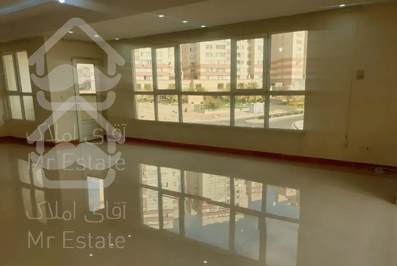 ۷۵ متر دوخواب ویوابدی ورداوردسنددار