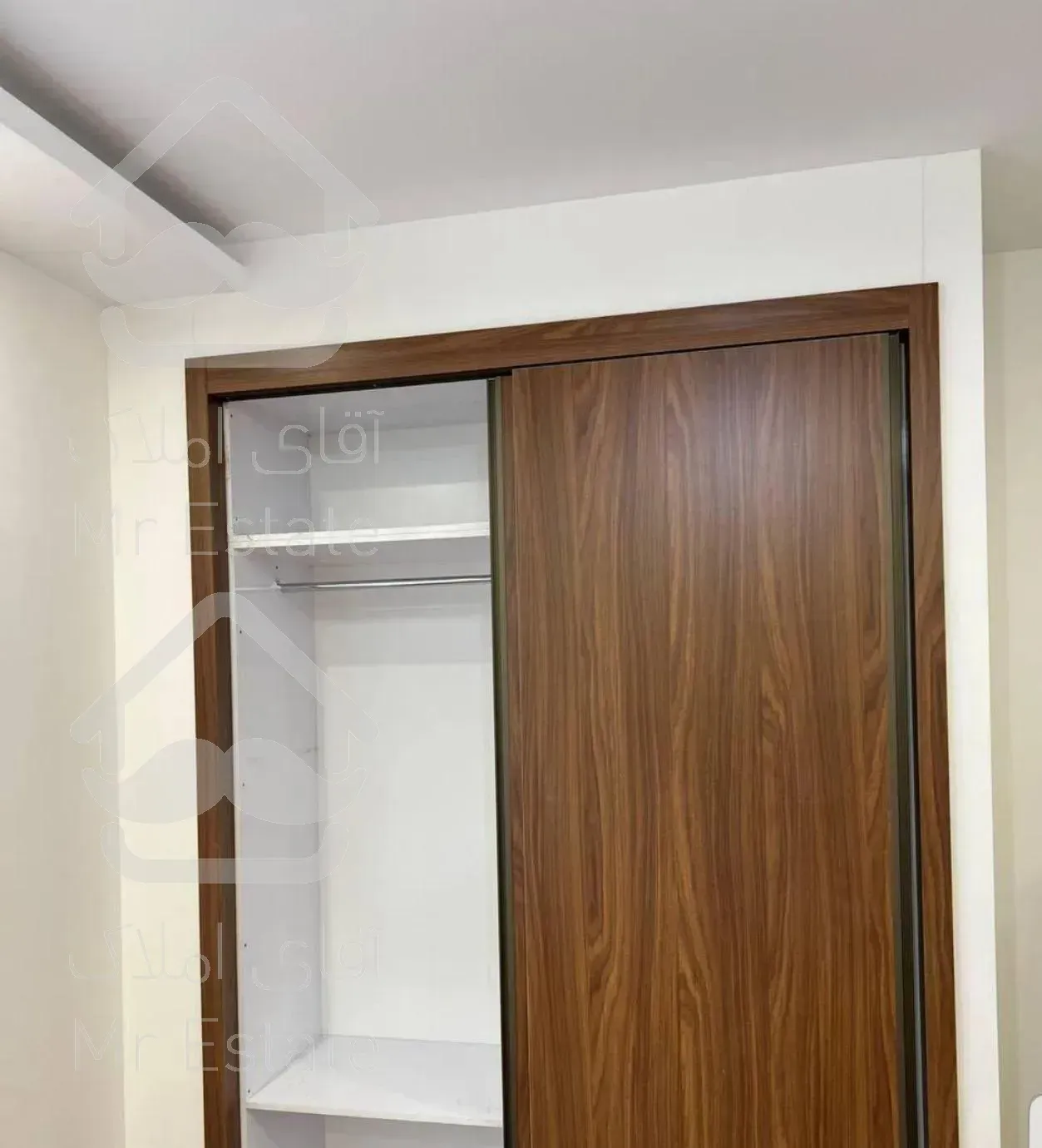 ۱۳۵متر سنایی۲پارکینگ۳خوابه