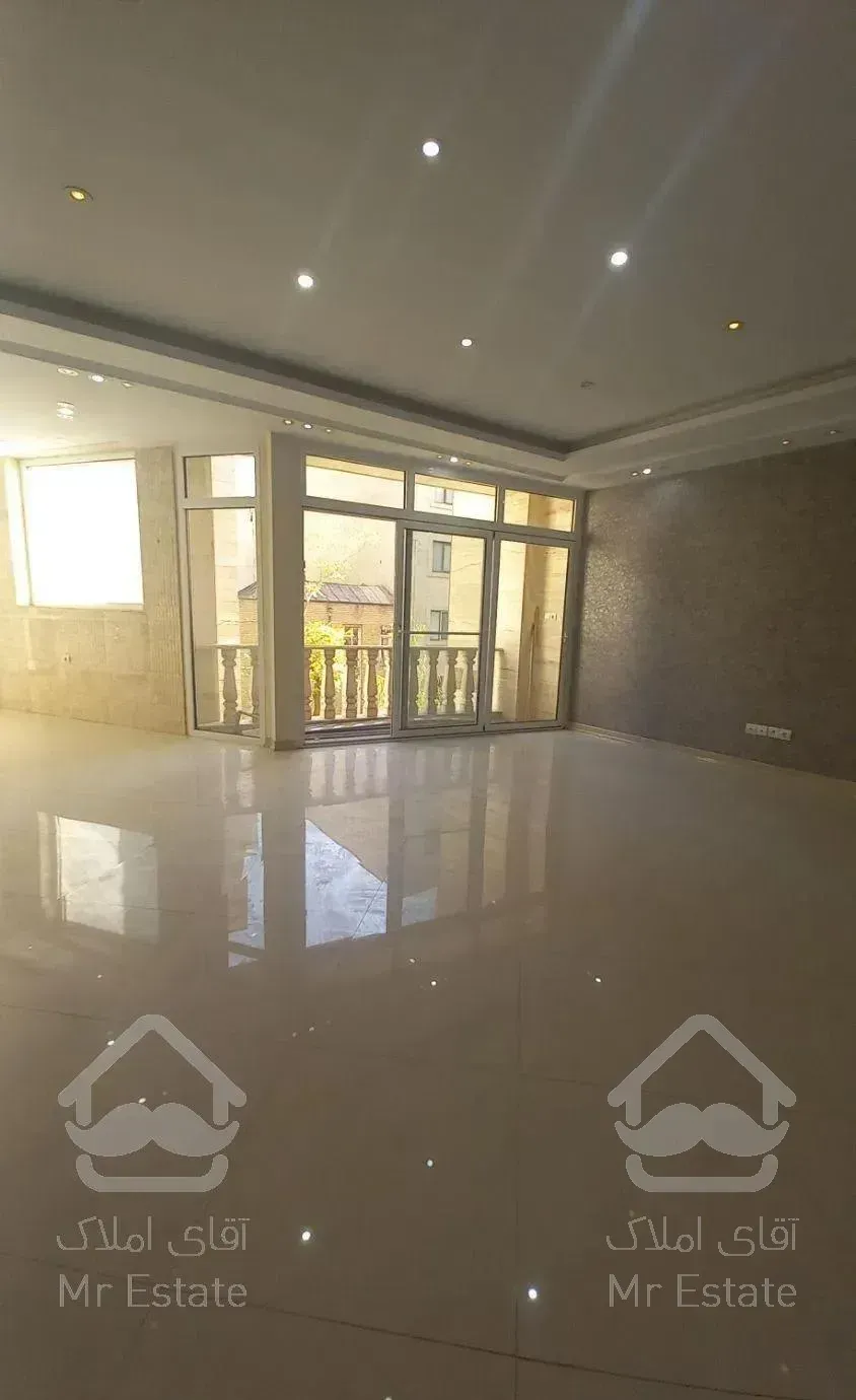 آپارتمان 160 متری سه خوابه تک واحدی