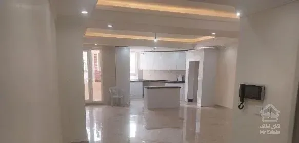 واحد ۱۲۷ متر، ۲ پارکینگ ، کلید نخورده