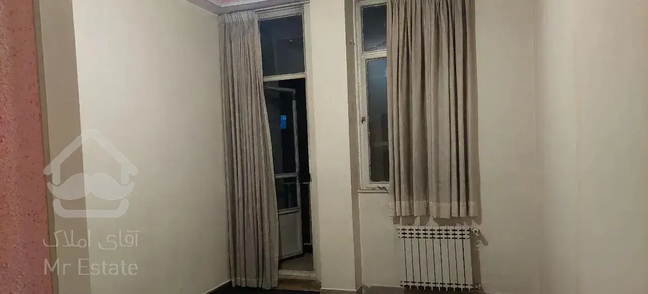 اپارتمان ۱۰۵ متری محله صادقیه