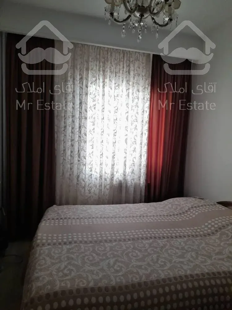 فروش 140متر سه خواب . طبقه هشتم. با ویو عالی . ازگل