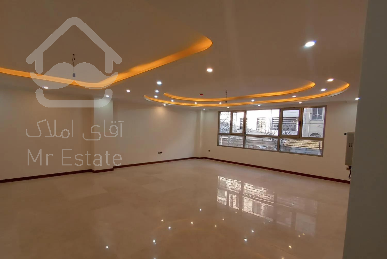 ۱۴۰متر ۳خواب سالن پرده خور قدی روبه آفتاب