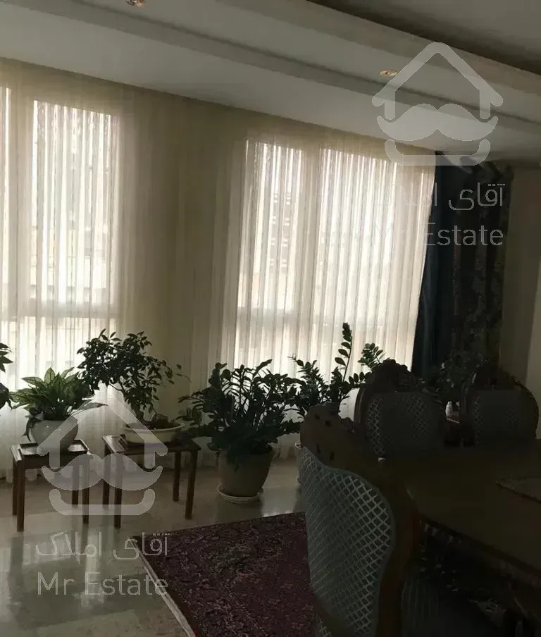 فروش همیلا ۹۰متر ۲خ فول روبه آفتاب (کم سن)