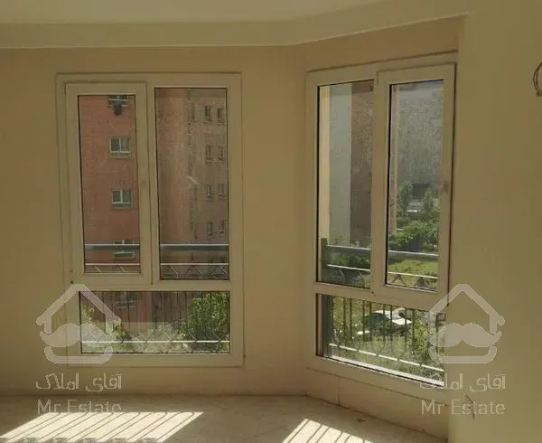 138متری 2خواب نیمه فرنیش برج شخصی ساز چیتگر دریاچه