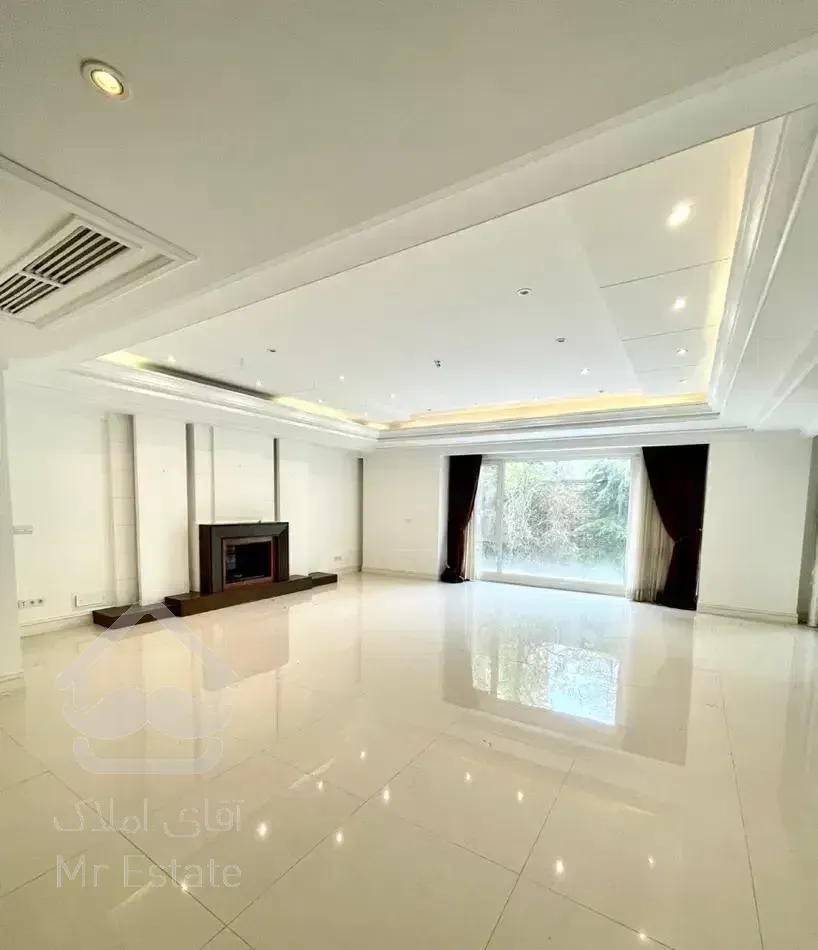 ۲۲۰متر پاگرد اختصاصی