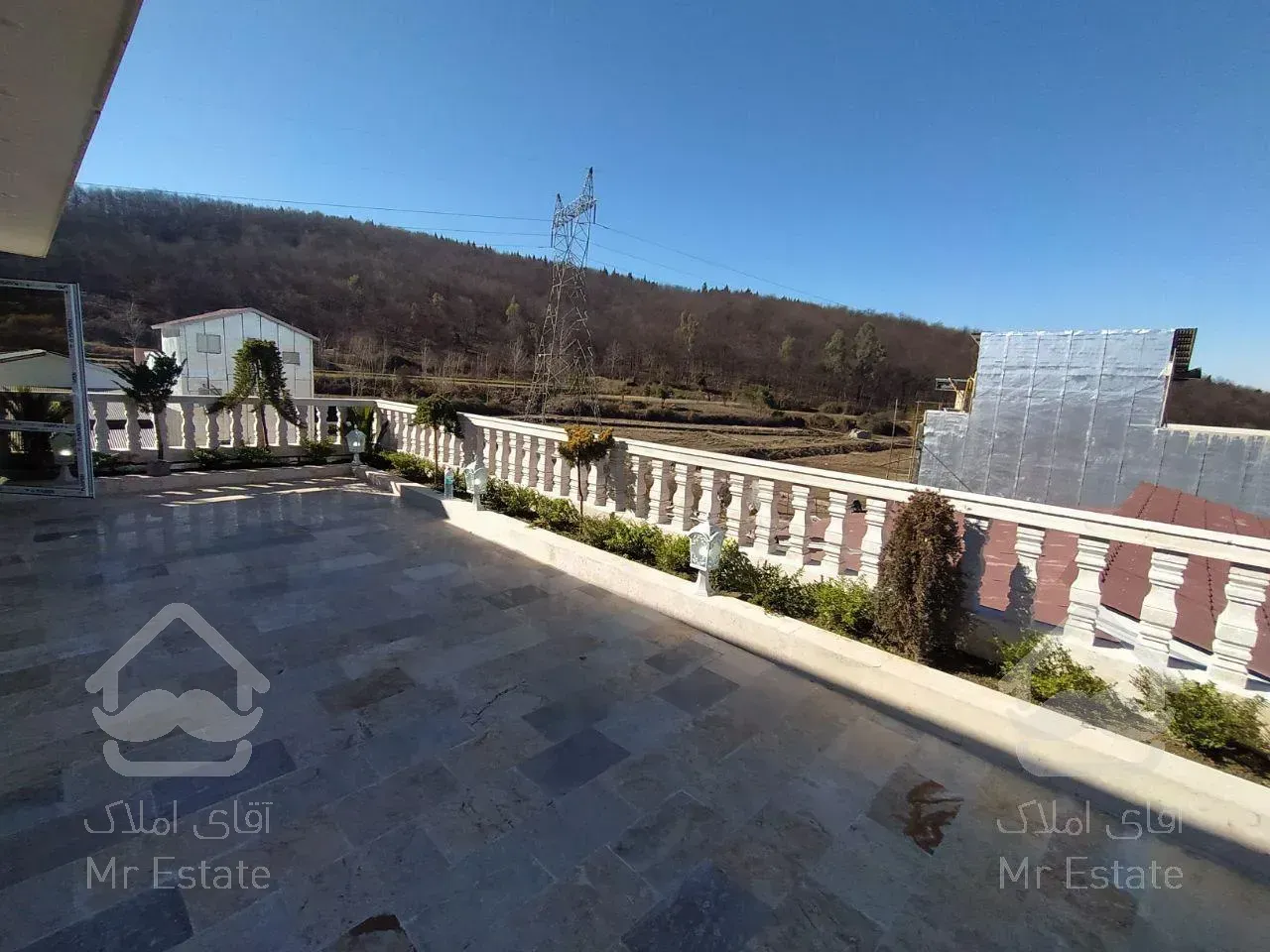 فروش ویلا تریبلکس ۲۲۰متری