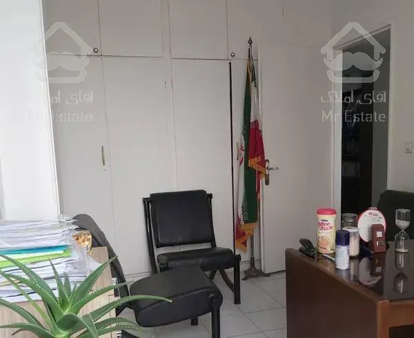 ۹۵ متر اداری ۲اطاق  فول امکانات   بر بلوار فردوس