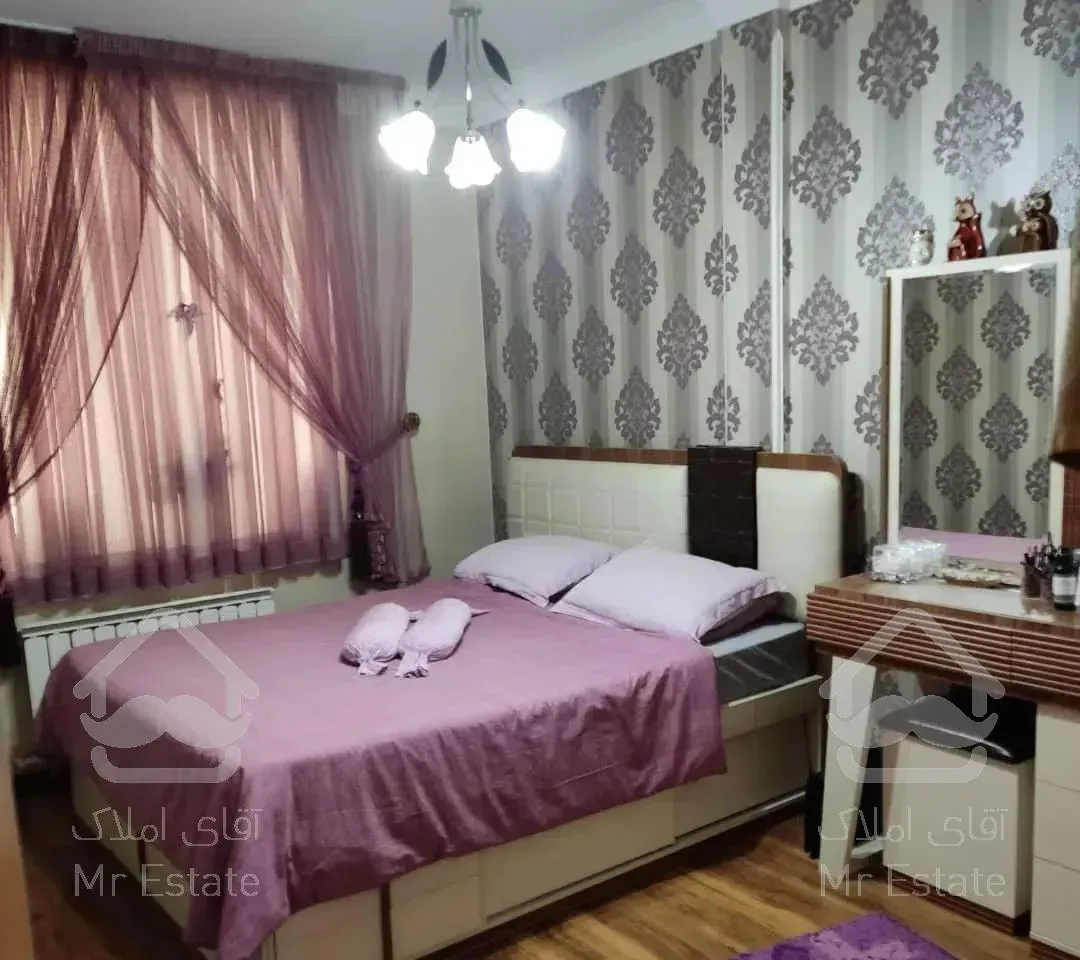 ۱۱۲متر۲خوابه فول  ط ۴ بلوار۱۳۱ خ ۱۸۴