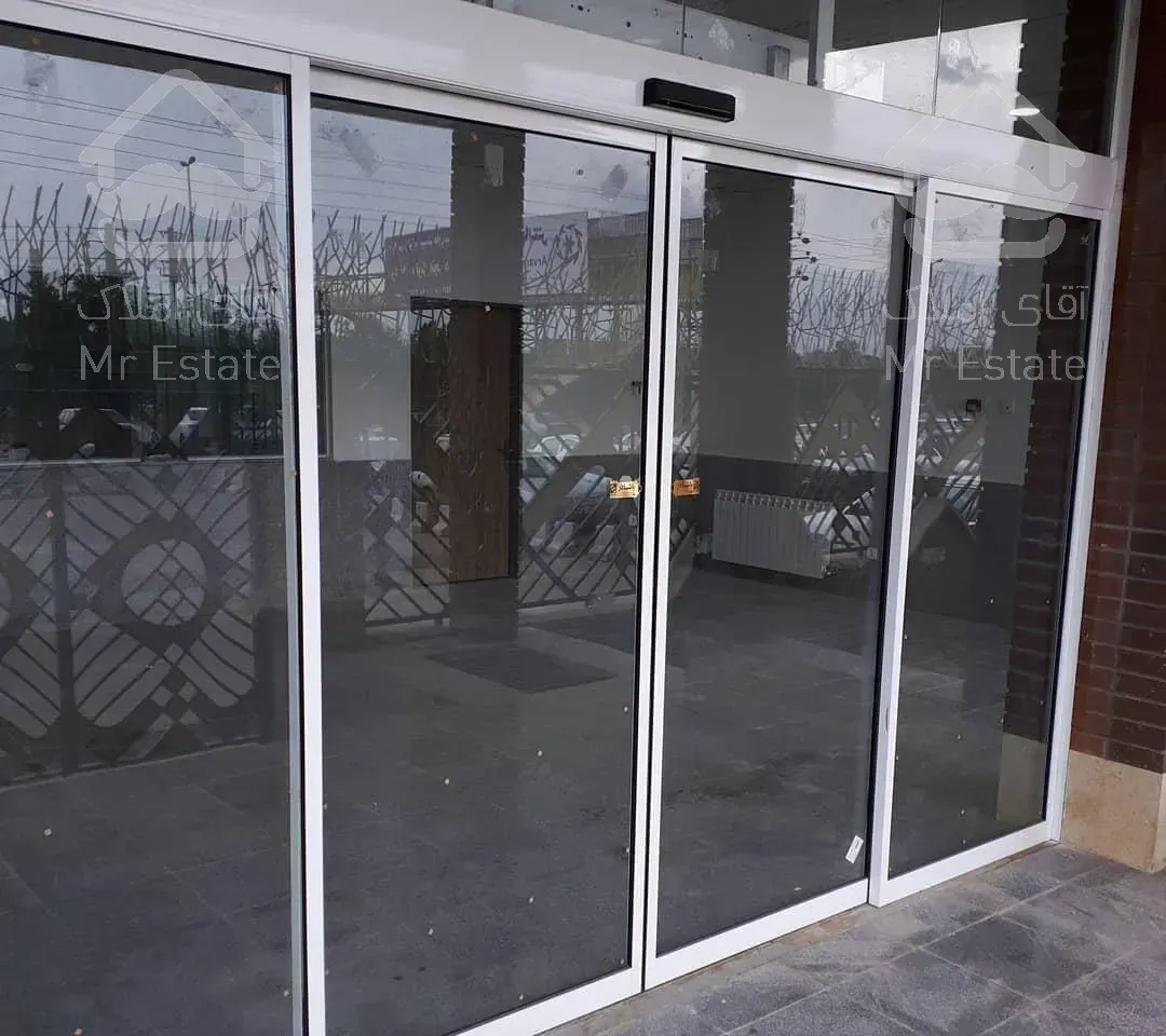 **درب اتوماتیک شیشه ای با موتور دانکر آلمان**