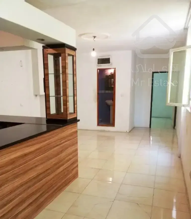 63 متر خوش نقشه غرق در نور