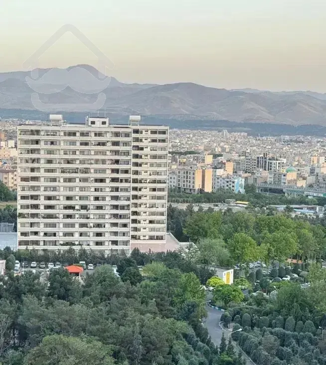 شهرک امید / ۳خواب۱۸۸متر/ ویو جنگل۳۶۰درجه