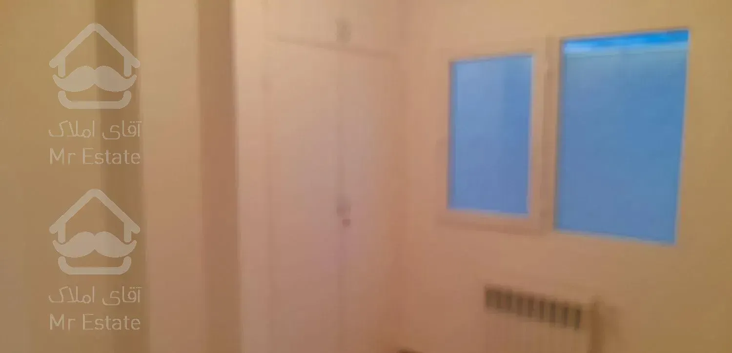 بلوار فرساد شرقی خیابان سرو 90 متر فول