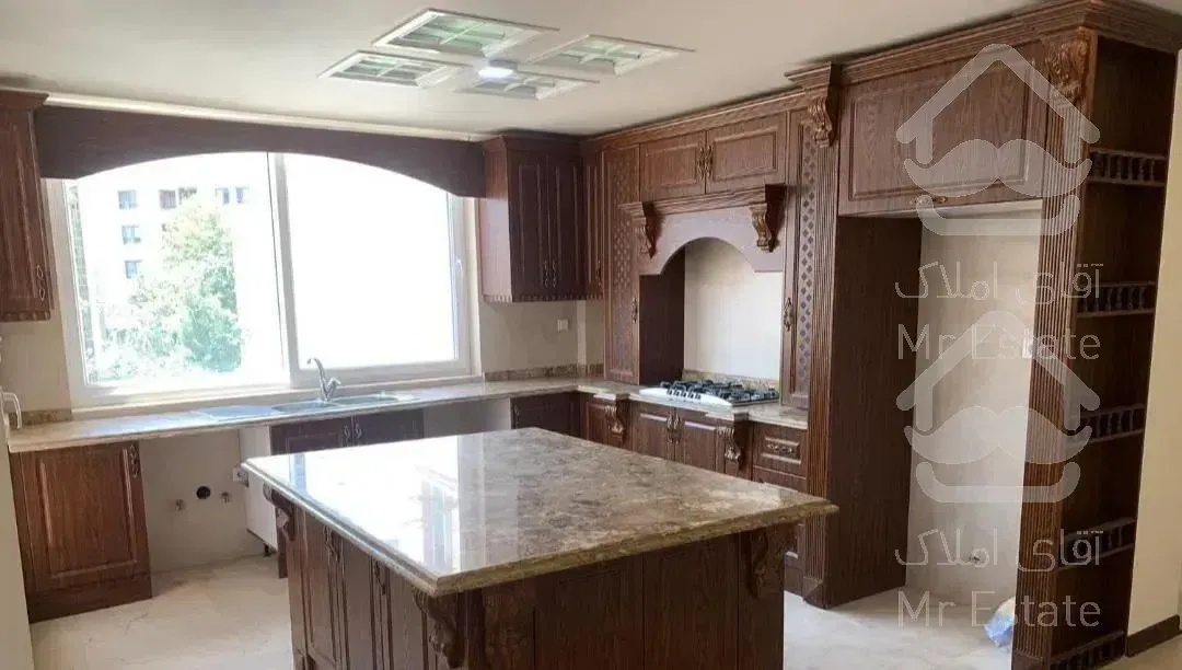 110متر سعادت آباد فراز بلوار ذبیحی سندتعاونی