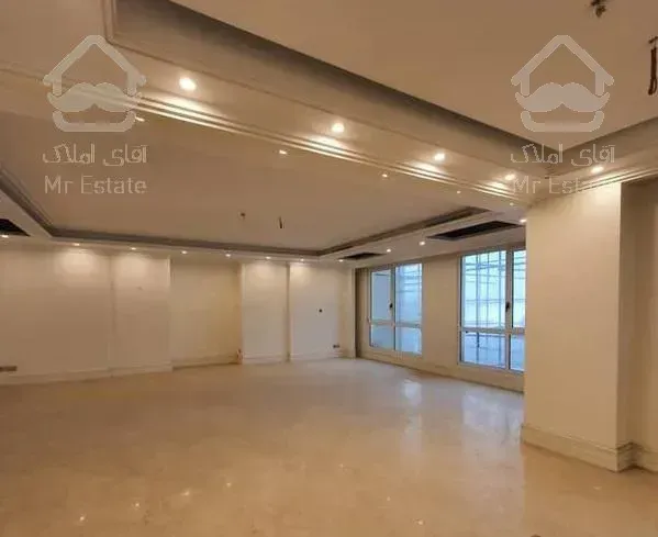 خرید و فروش آپارتمان مسکونی 242 متری فرمانیه شرقی