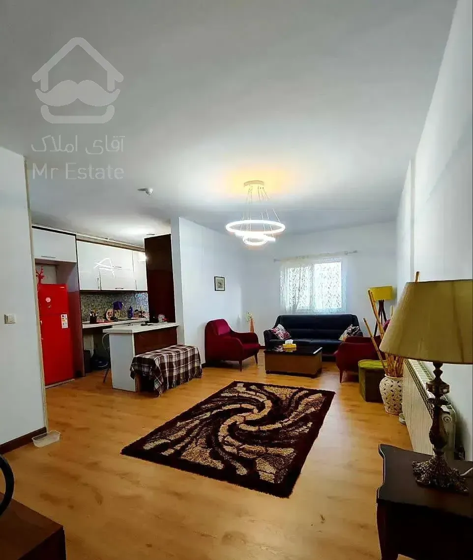 فروش واحد در پردیس زون ۵طبقه بالا با ویو عالی