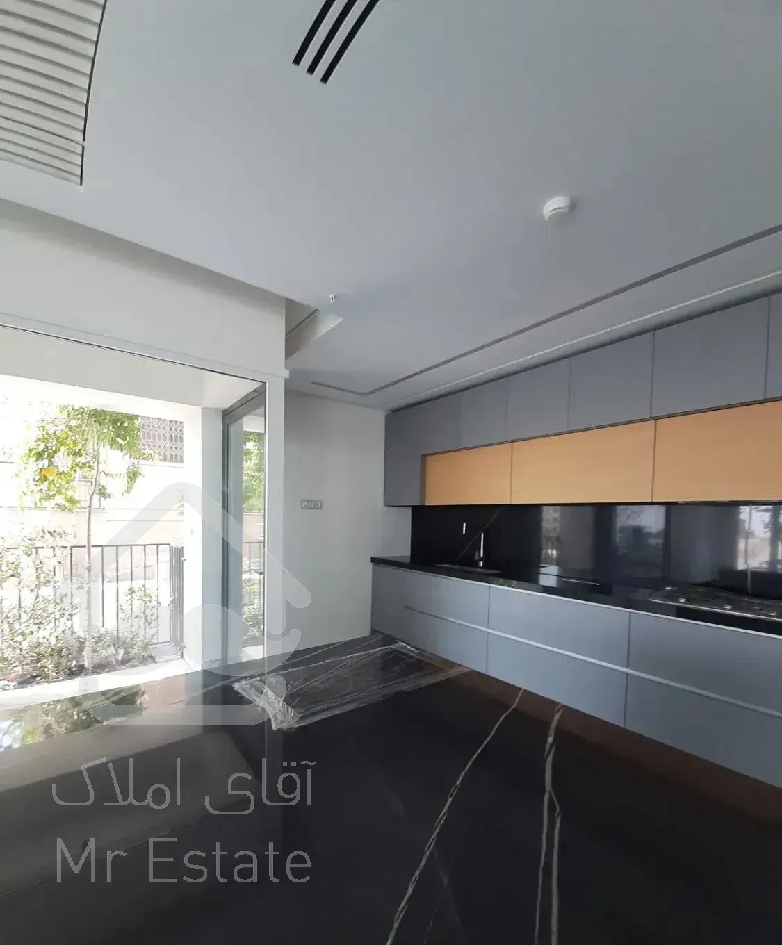 120 متر‌ نیاوران مدرن مینیمال / ۲ پارکینگ