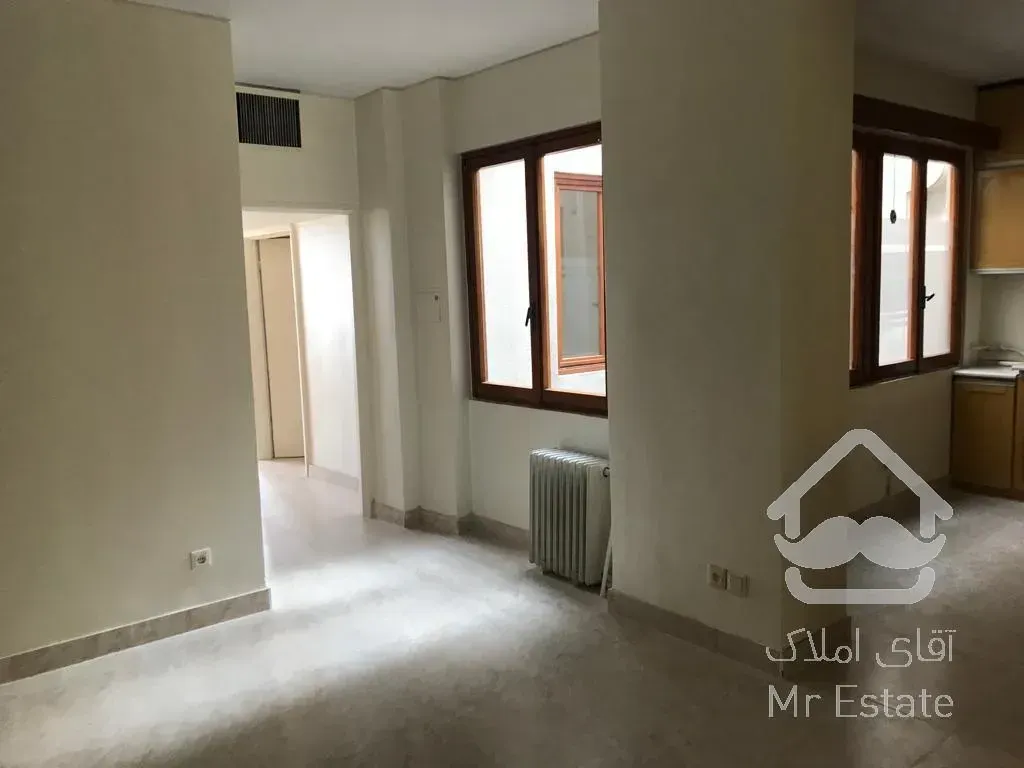 اجاره و رهن آپارتمان ولنجک 200  متر شیک