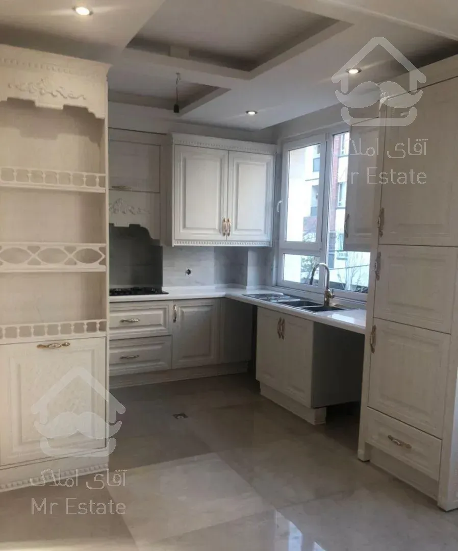 پاسداران ۱۱۰متر۳خواب کلید نخورده شیک