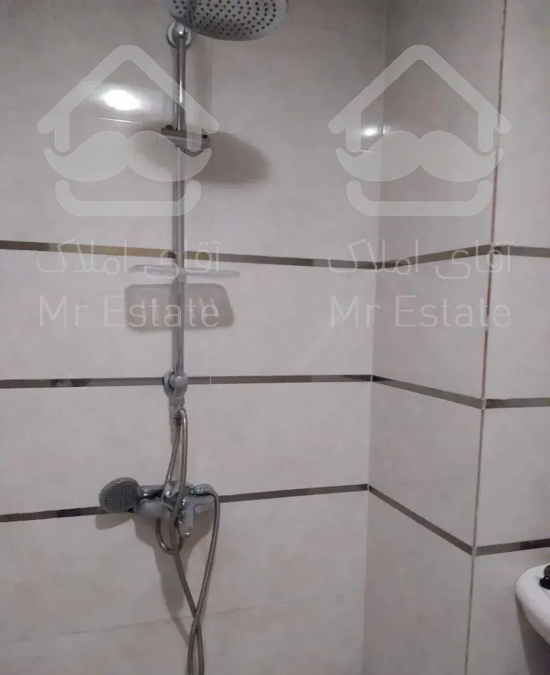 ۱۲۰متر بازسازی شده در بهجت آباد با پارکینگ