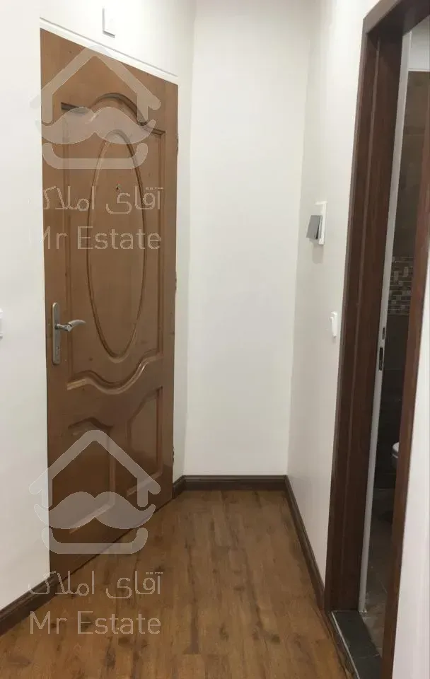 آپارتمان ۶۰ متر یک خوابه، ظفر،۲ پارکینگ سندی