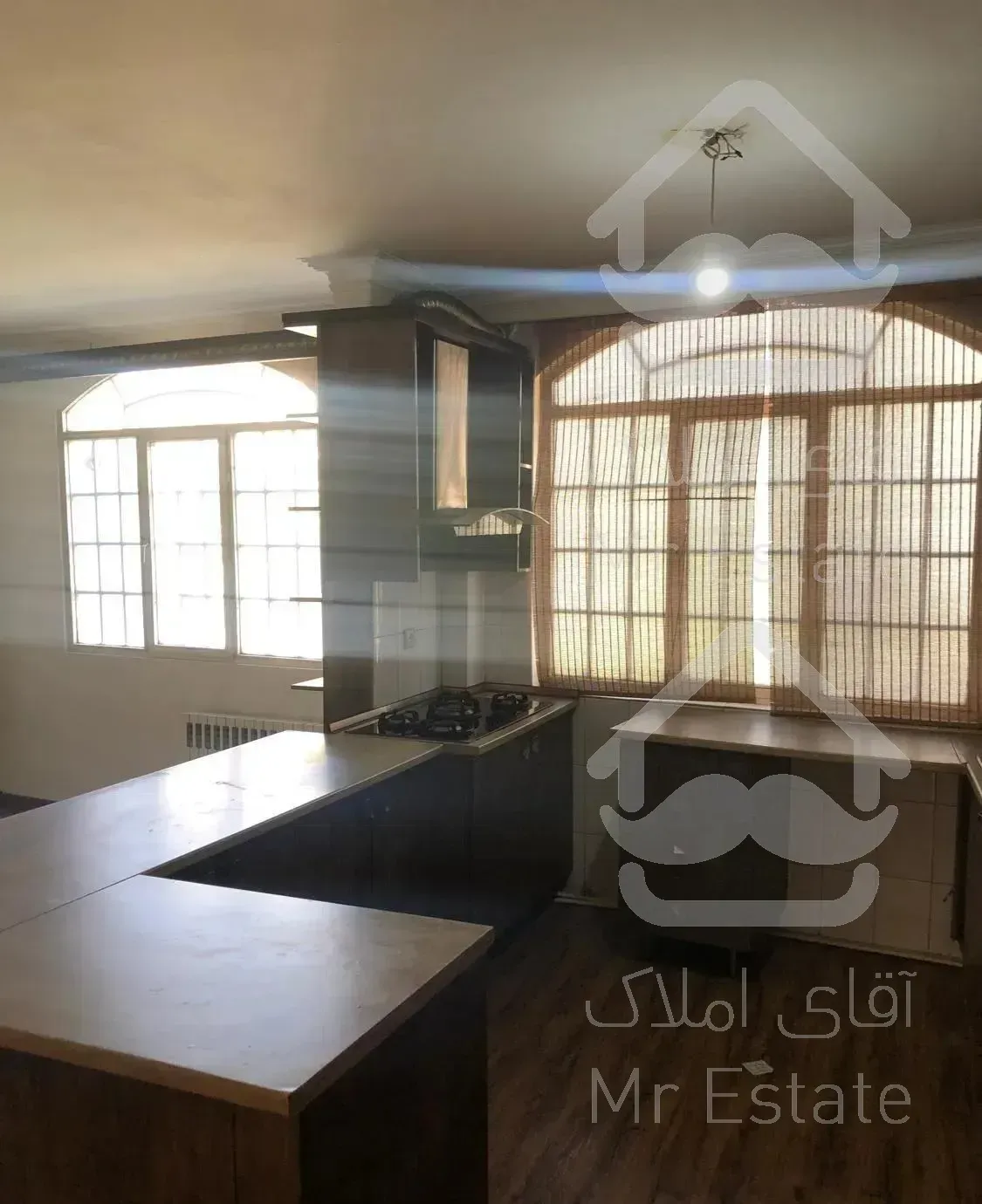 ٨٥ متر دو خوابه لویزان نورگیر (بازسازى شده)