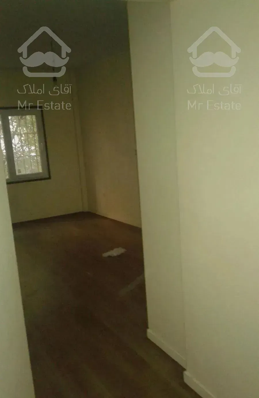 100 متر آپارتمان در قلهک مناسب خانواده و مجرد