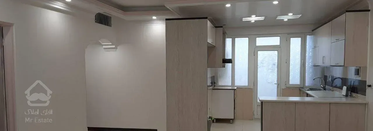 82 متر - دوخوابه - تکواحدی - خوش نقشه