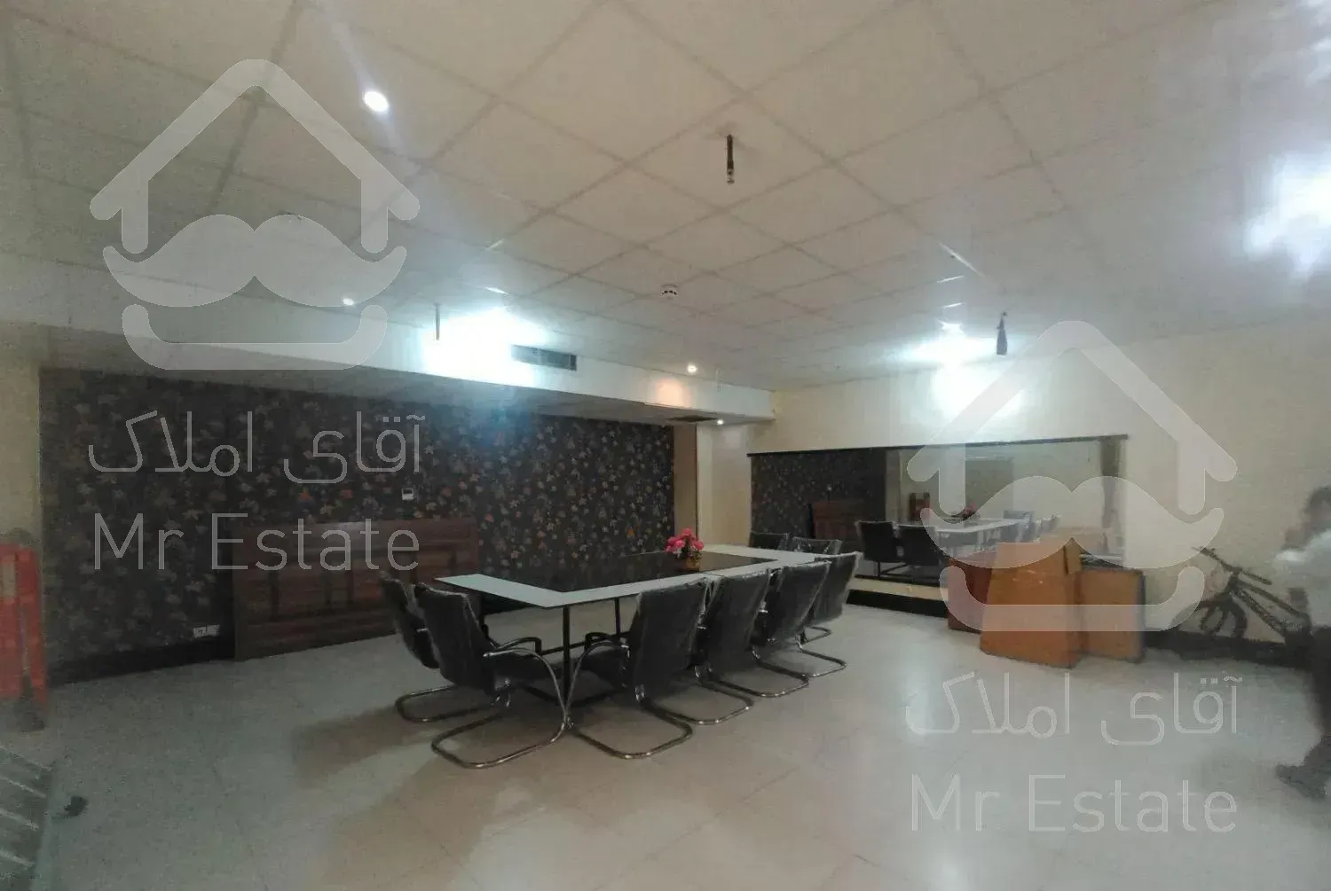 فلت موقعیت اداری / لابی برجهای مجلل 1200 واحدی