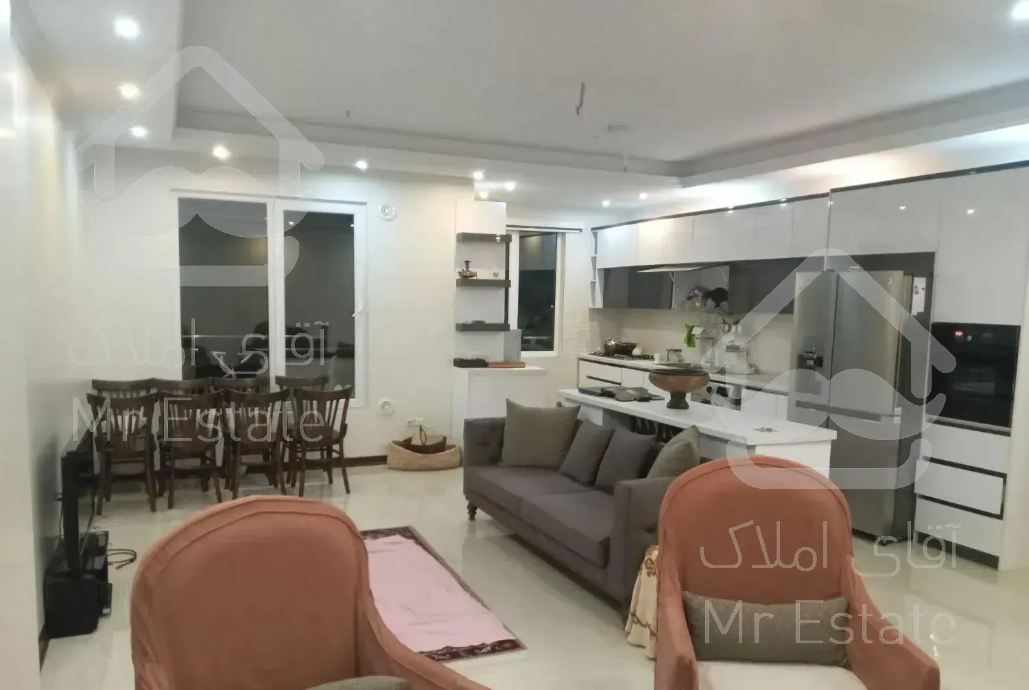 آپارتمان ۱۳۰متر سه خوابه در امامت