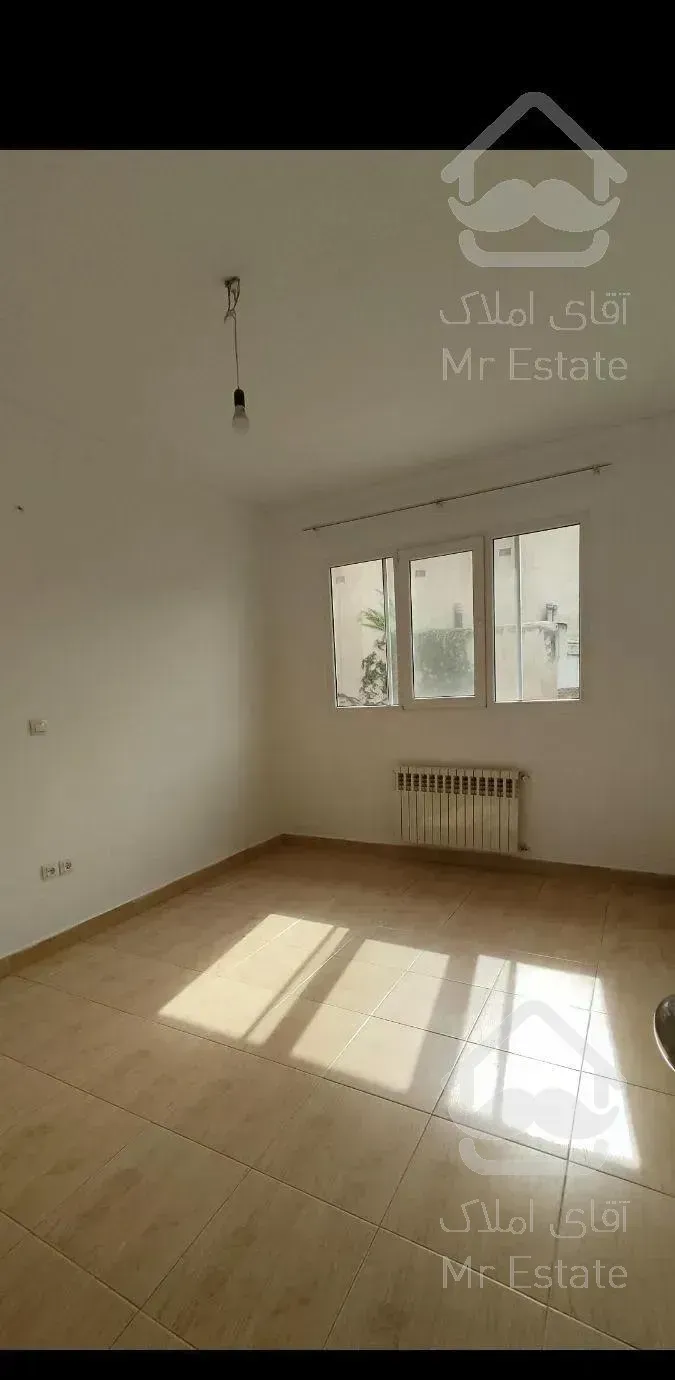 آپارتمان ۹۵ متر دو خوابه غرق نور