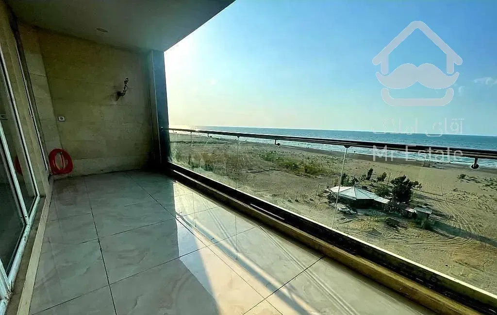 ۱۲۲ متری دل دریا / تراس بزرگ /