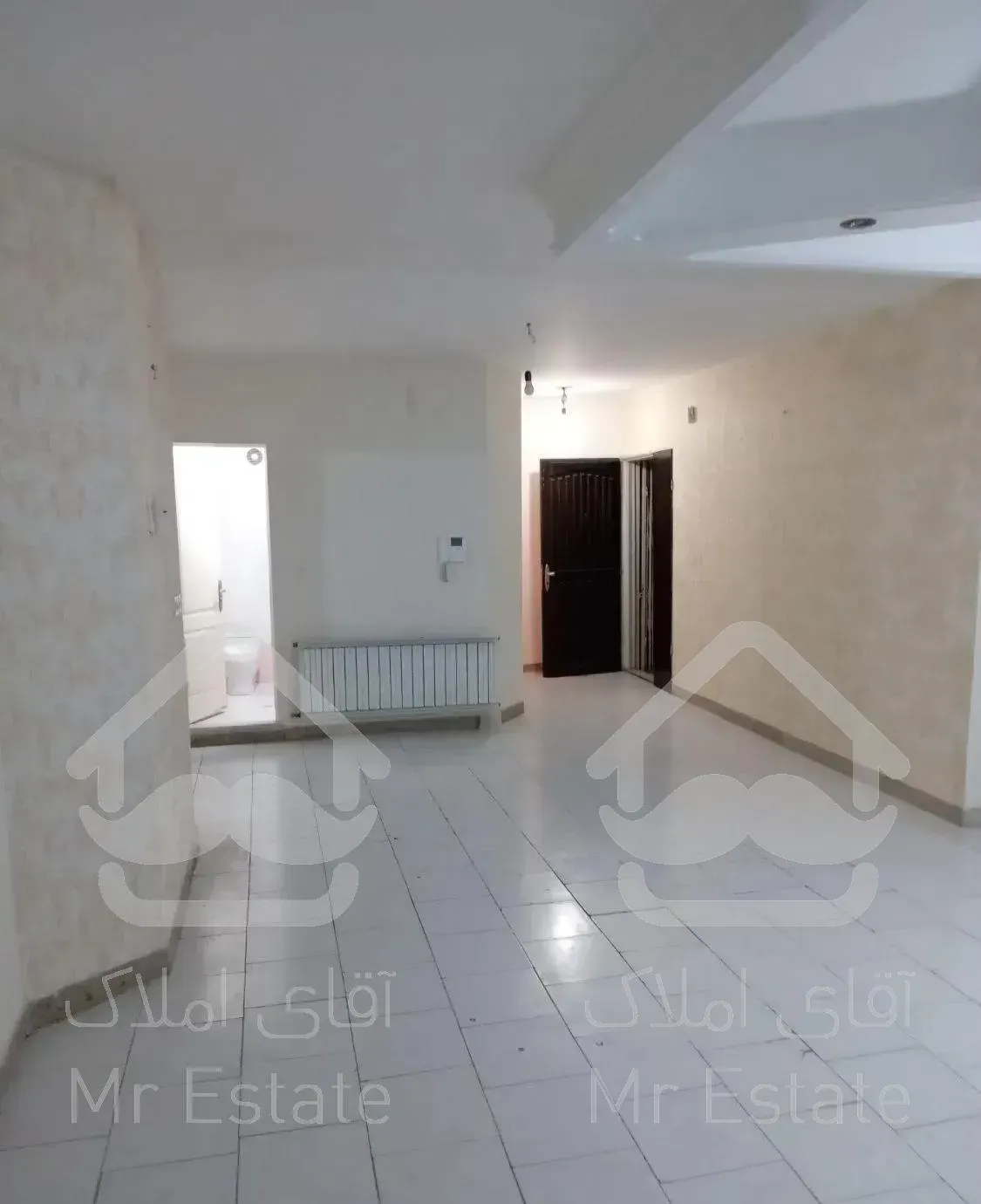 فروش آپارتمان ۱۰۰ متری/خوش نقشه و ارزنده/سند آماده