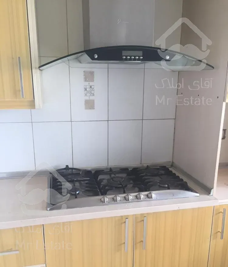 ۸۰ متر/ دوخوابه/ویو تهران