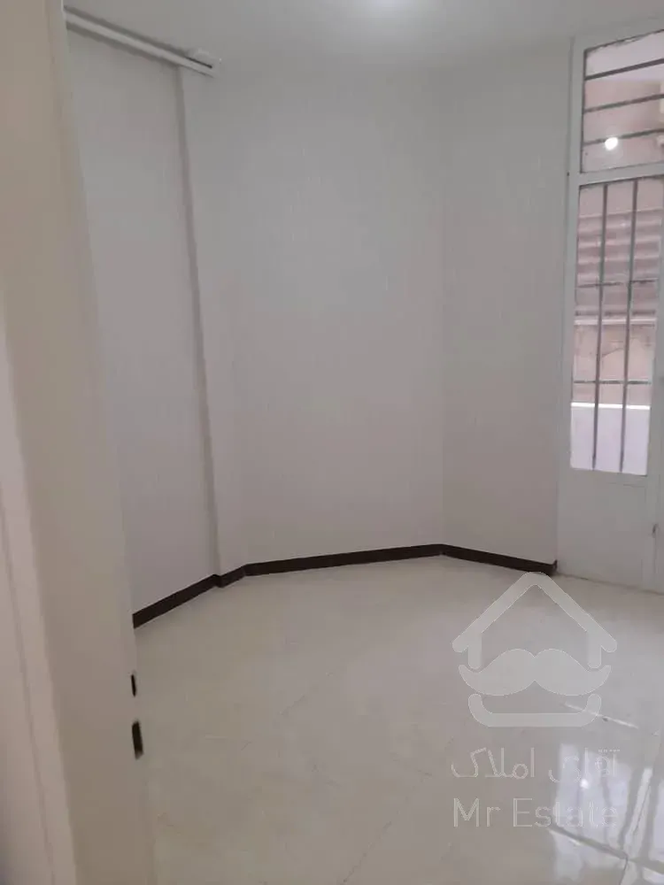 آپارتمان۶۵ متری/دوخوابه/طبقه هم کف/دارای حیاط اختصاصی/آذربایجان،خوش