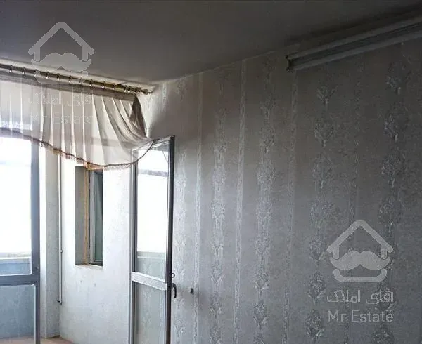 آپارتمان ۱۲۰ متر دو خوابه ب پنج حمیدی شاد