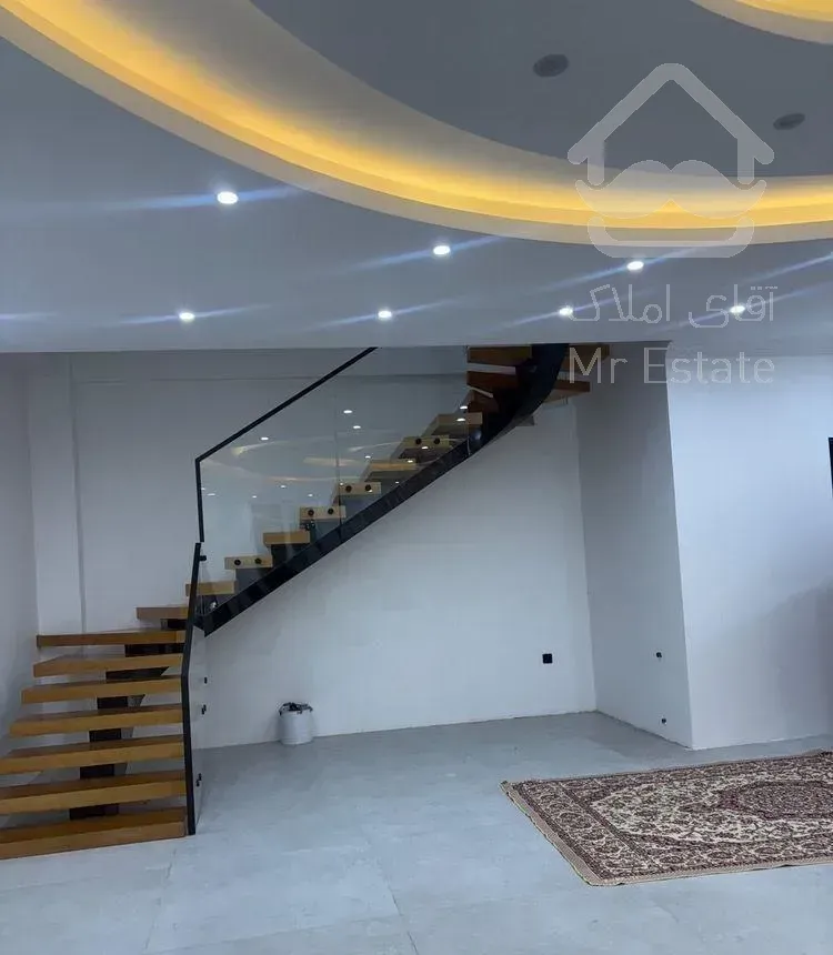 فروش خانه ویلایی ۳۵۰ متری در کمربندی غربی بابل