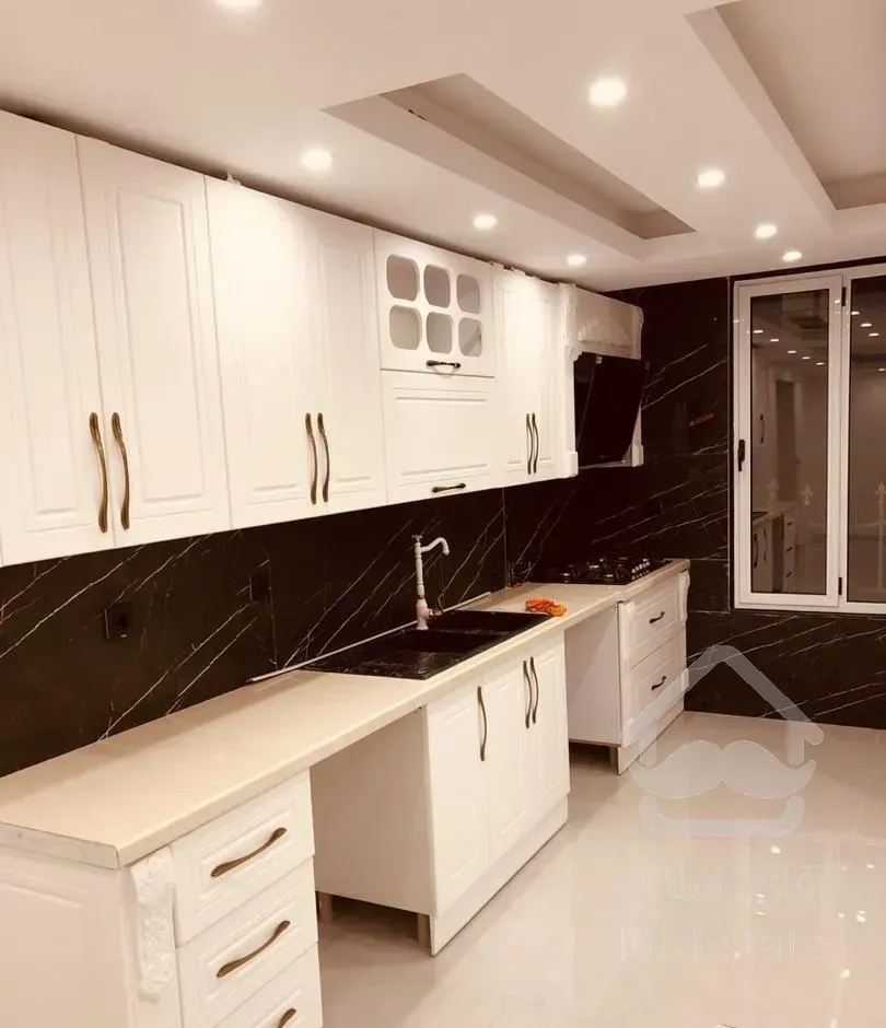 آپارتمان 85 متر بازسازی شده رو به نما