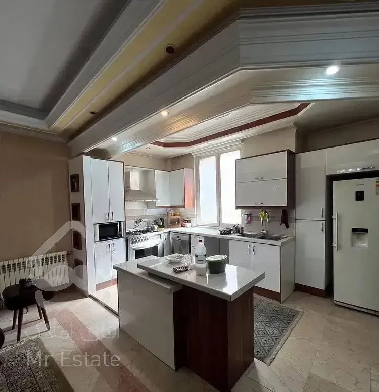 آپارتمان ۹۵ متری فول (صادقیه /ارمکان)