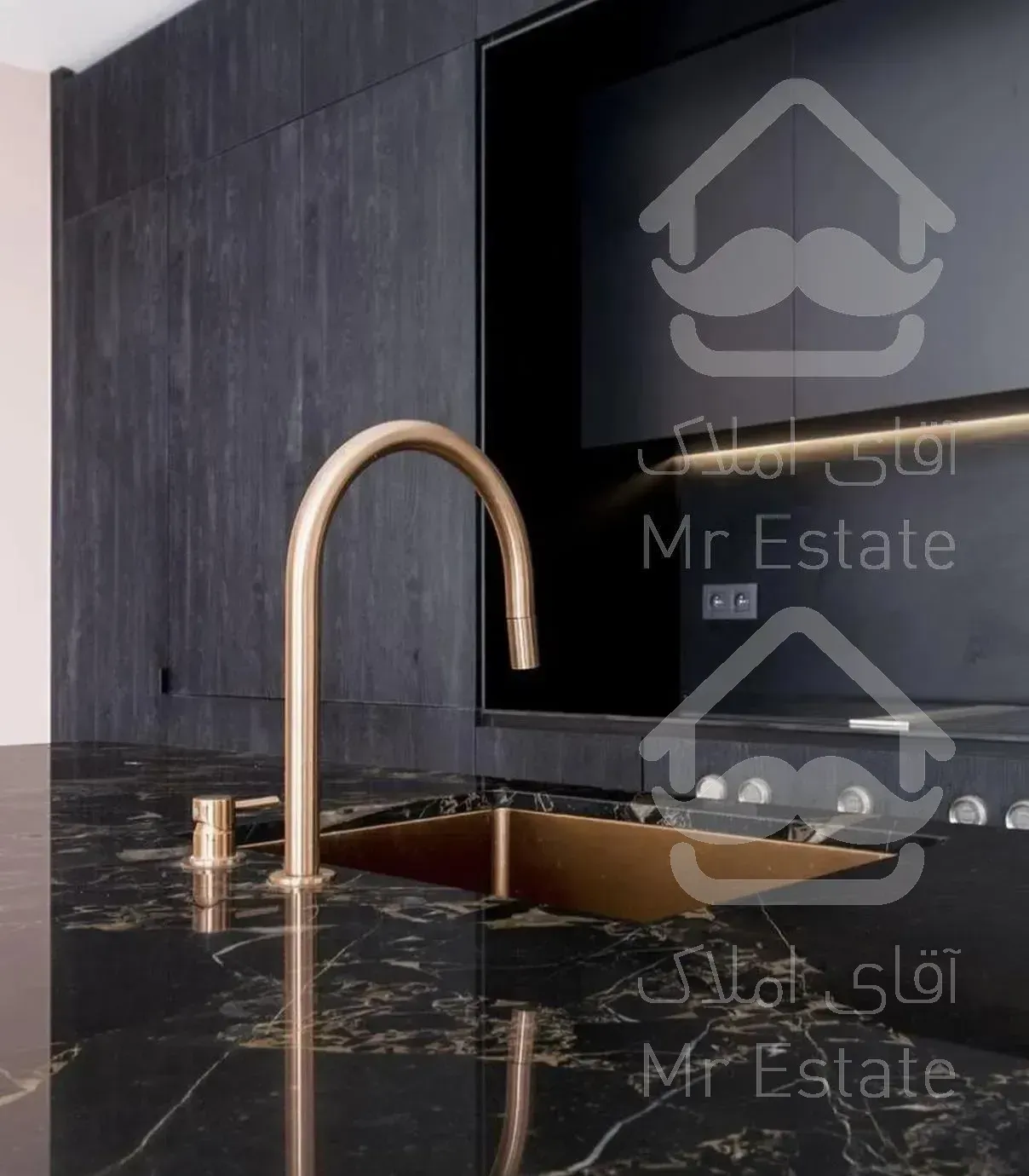 **آپارتمان۱۹۴متر۳خواب صفر فوق شیک خ لاهور**