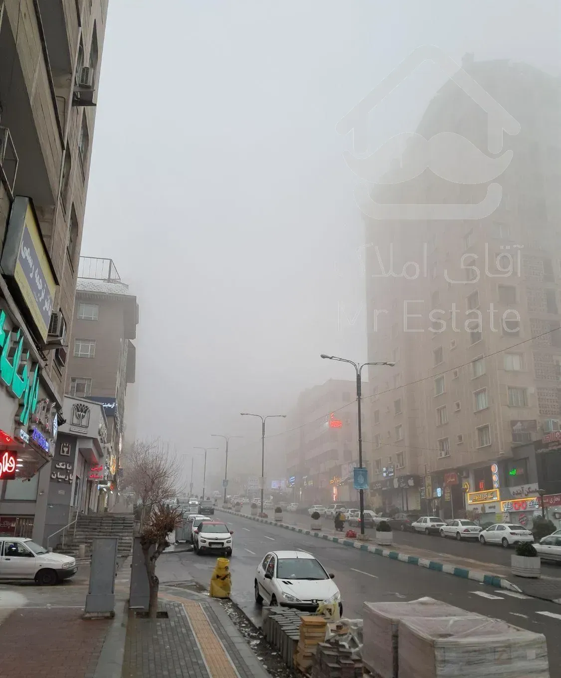 اندرزگو۲۰۰مترآپارتمان زیرقیمت پول لازم فوری فروشی