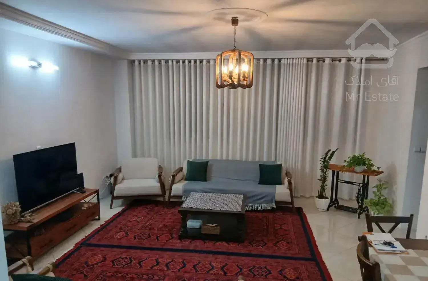 ۷۷متر دو خواب نوساز پارکینگ آسانسور بالکن