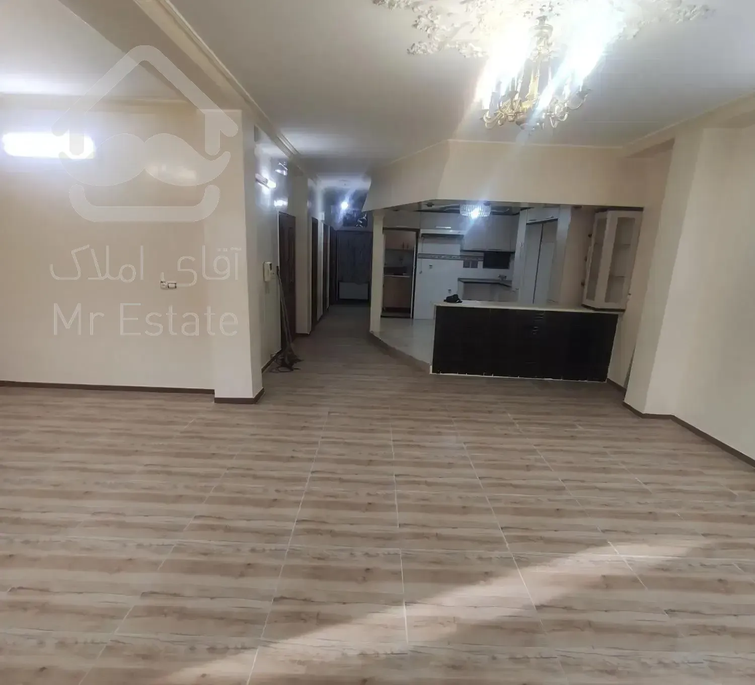 اجاره خانه ۱۱۲ متری دو طبقه تک واحدی، طبقه اول